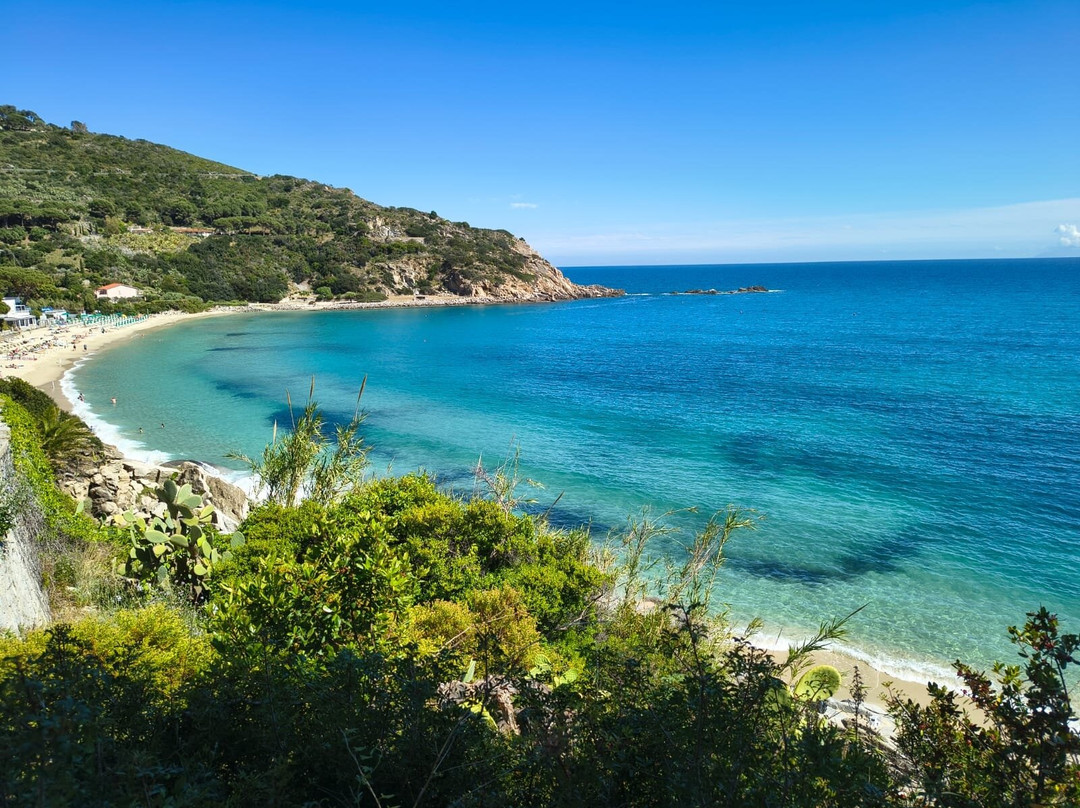 Spiaggia di Cavoli-Seccheto必去景点