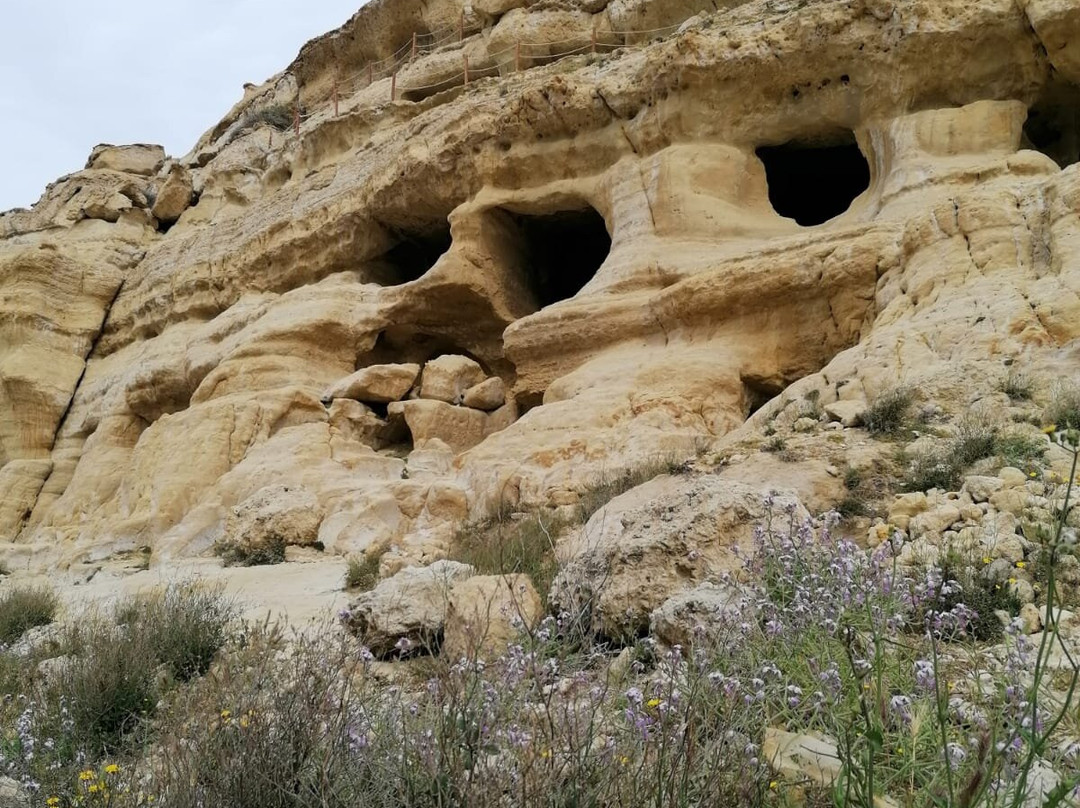 Matala Caves-马塔拉必去景点