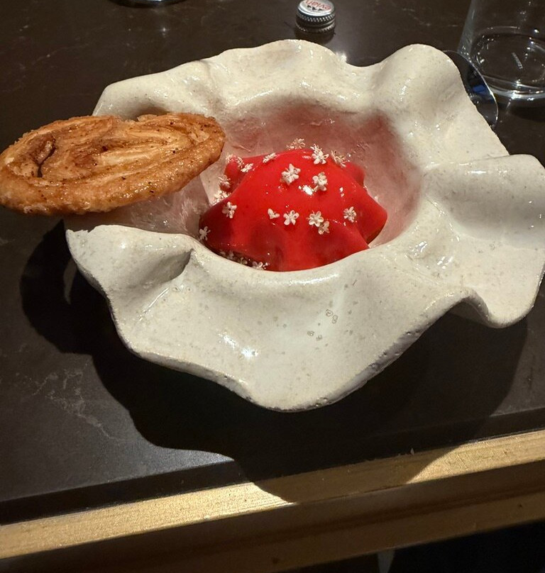 巴黎7区白水仙酒店（近荣军院，塞纳河畔）主图