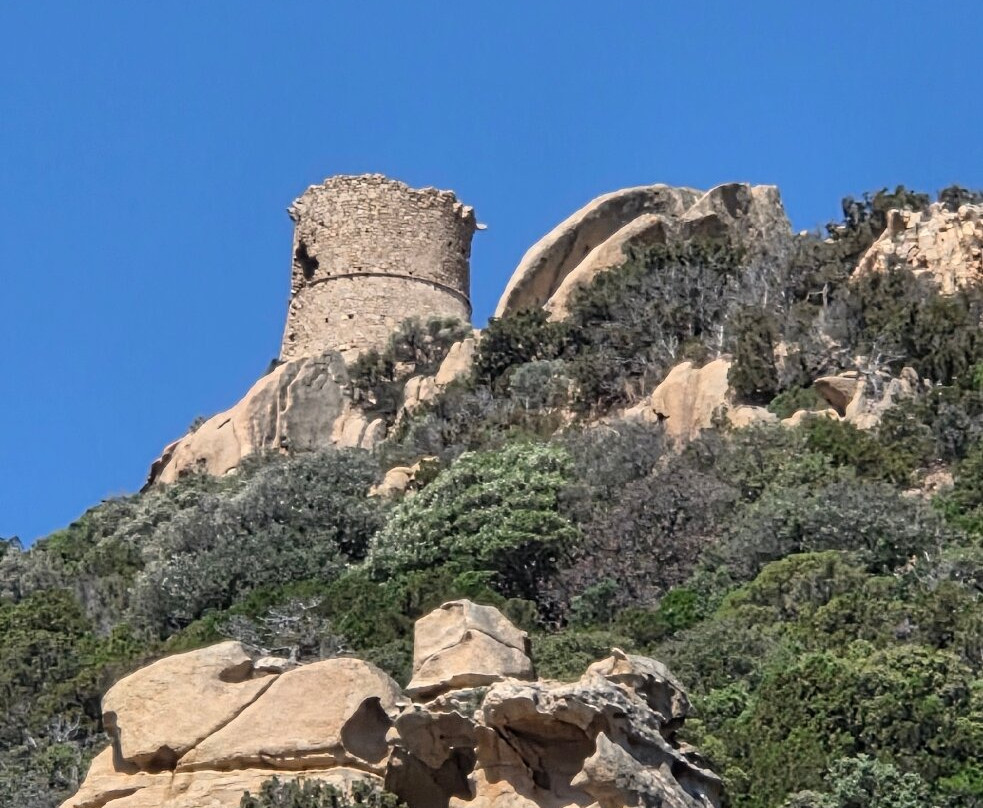 Plage De Roccapina-科西嘉必去景点
