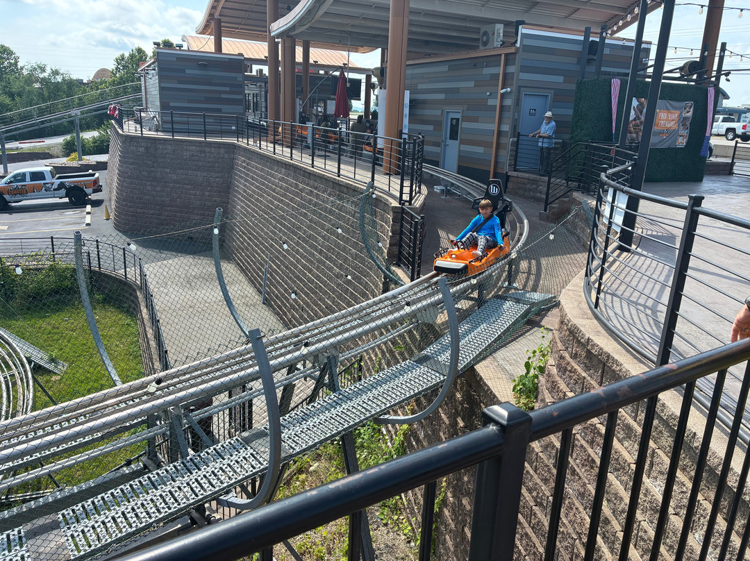 The Branson Coaster-布兰森必去景点