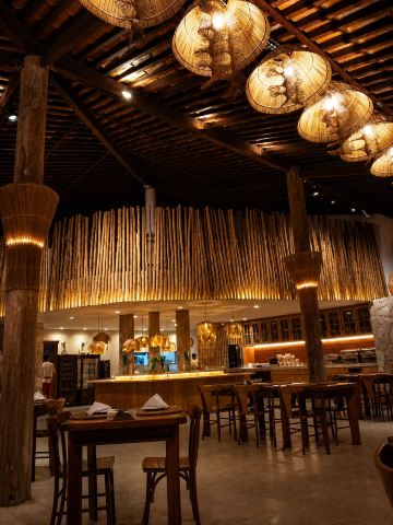 安哥海滩酒店-旅行者