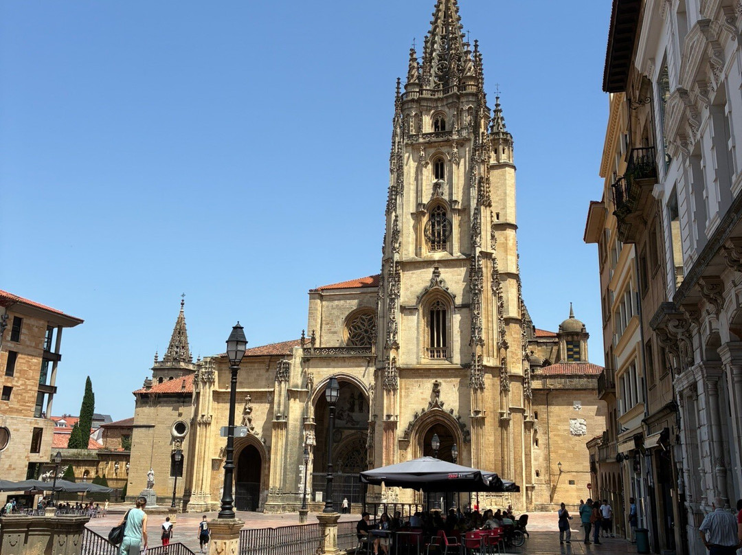 Catedral de San Salvador de Oviedo-奥维耶多必去景点