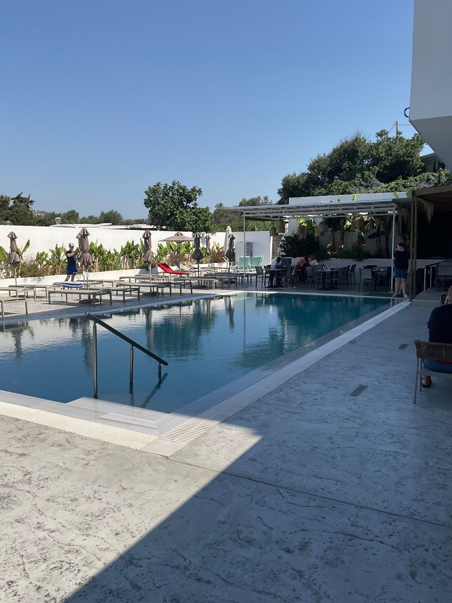 Fresh Hotel Faliraki-旅行者