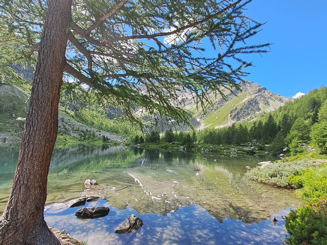 Lago d'Arpy-Morgex必去景点