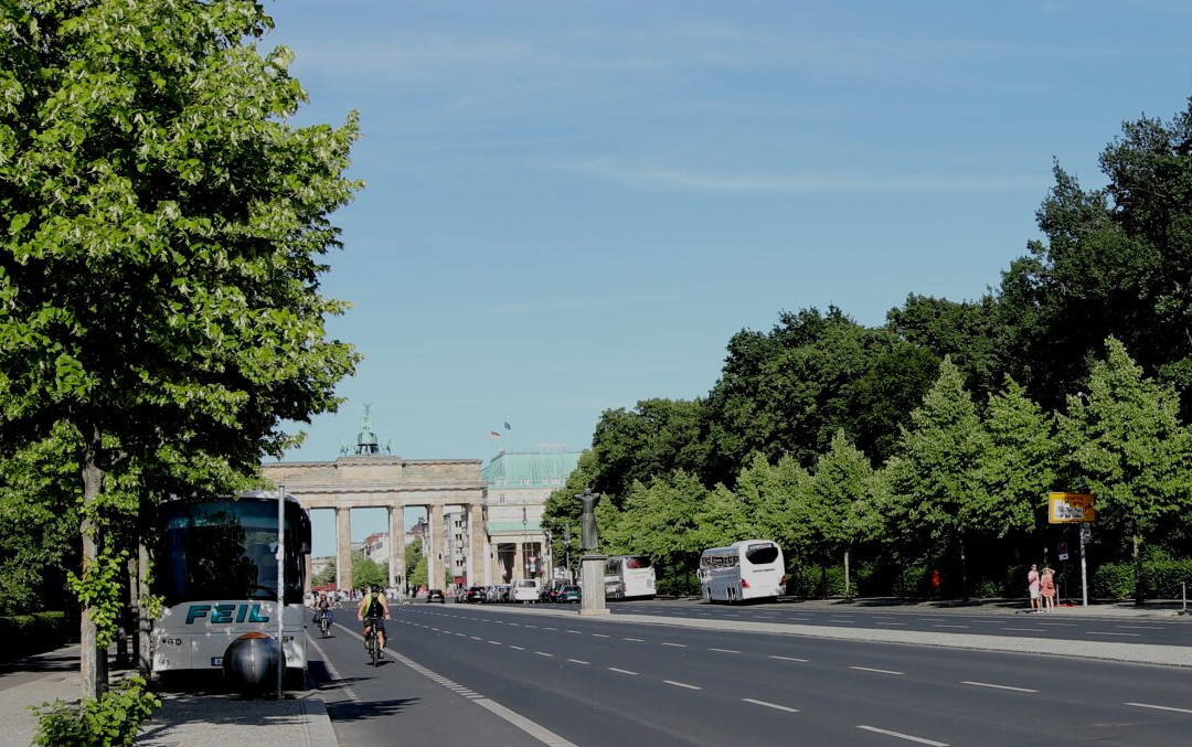 Strasse des 17 Juni-Schoneiche必去景点