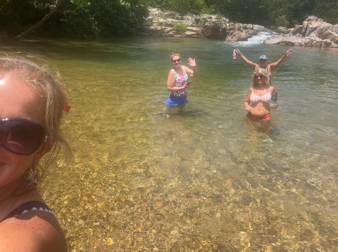 Fredrock Glamping Experience