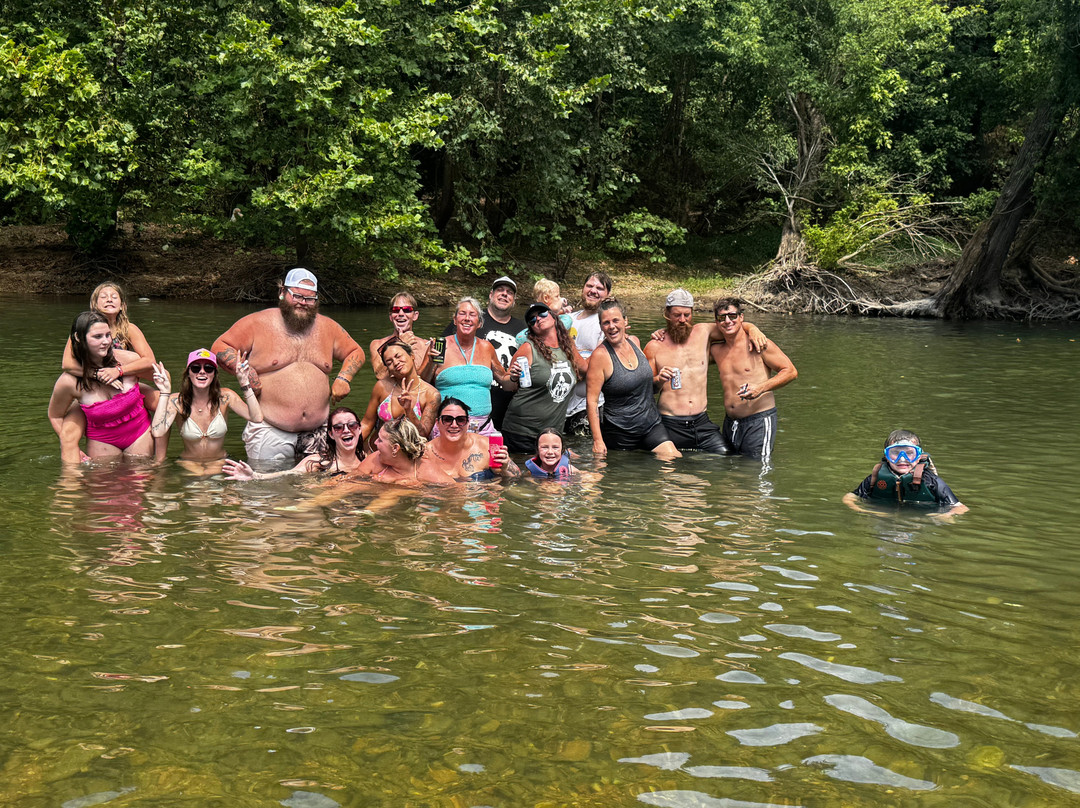 James River Canoe Rental-Galena必去景点