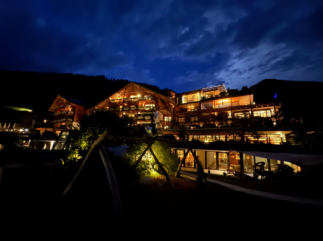 Familyhotel Sonnwies Dolomites主图