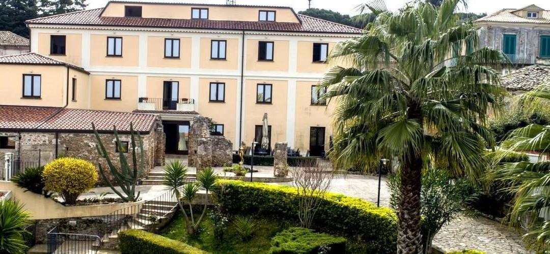 维博瓦伦蒂亚酒店住宿-Hotel Vecchia Vibo
