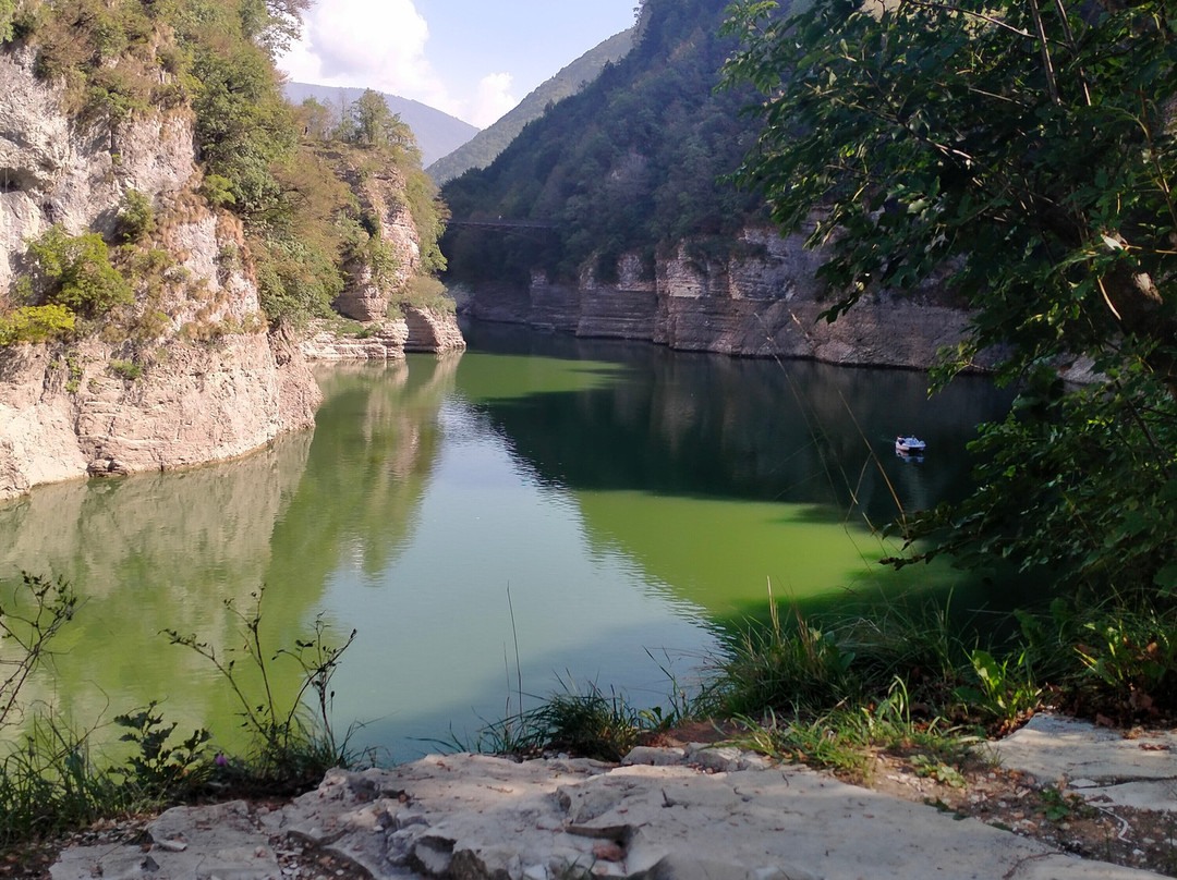 Lago di Corlo-Arsie必去景点