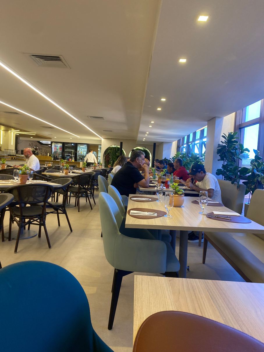 胡雷尔海滩村-旅行者