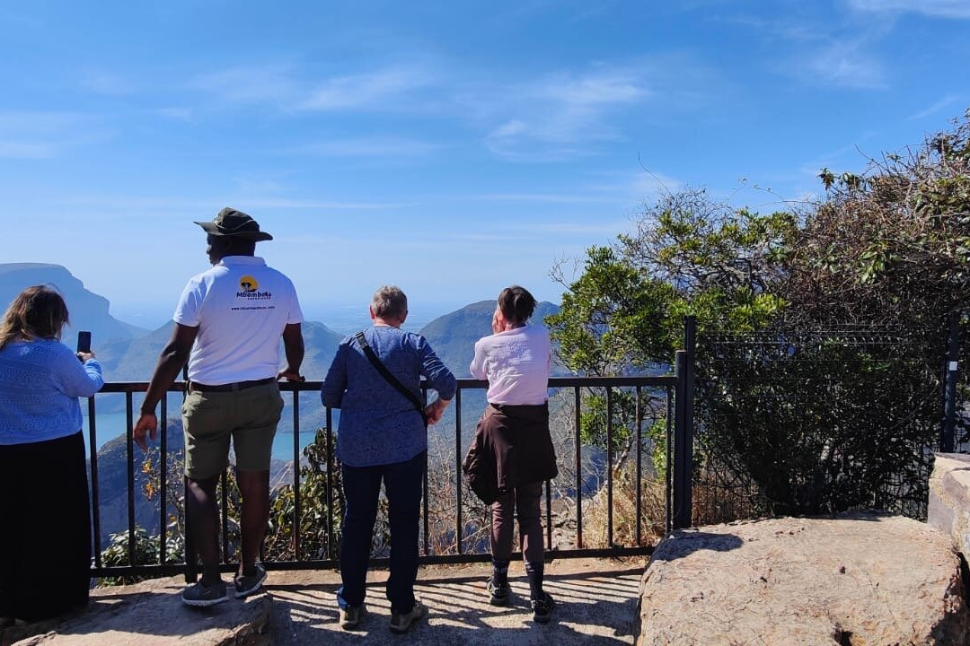 Mbombela Experience Tours and Safaris-尼斯普鲁特必去景点