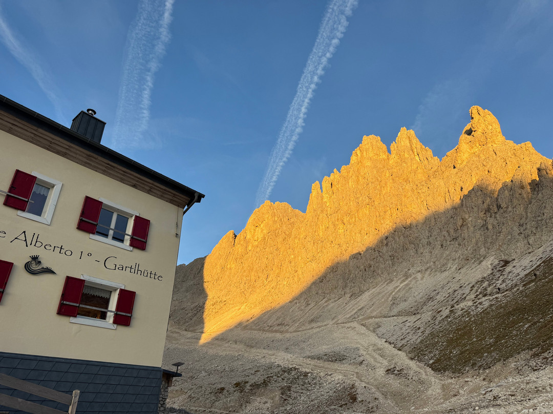 Rifugio Re Alberto-Pozza di Fassa必去景点