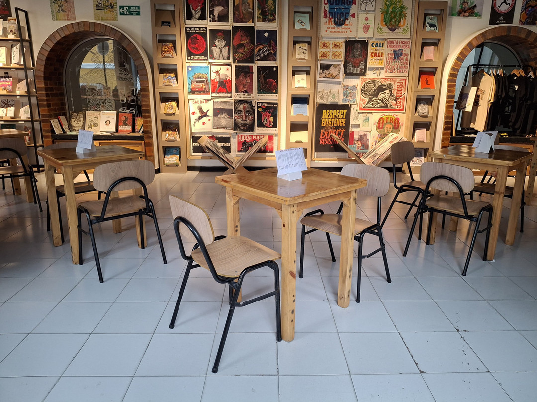 Inyky We - Miscelánea Cultural