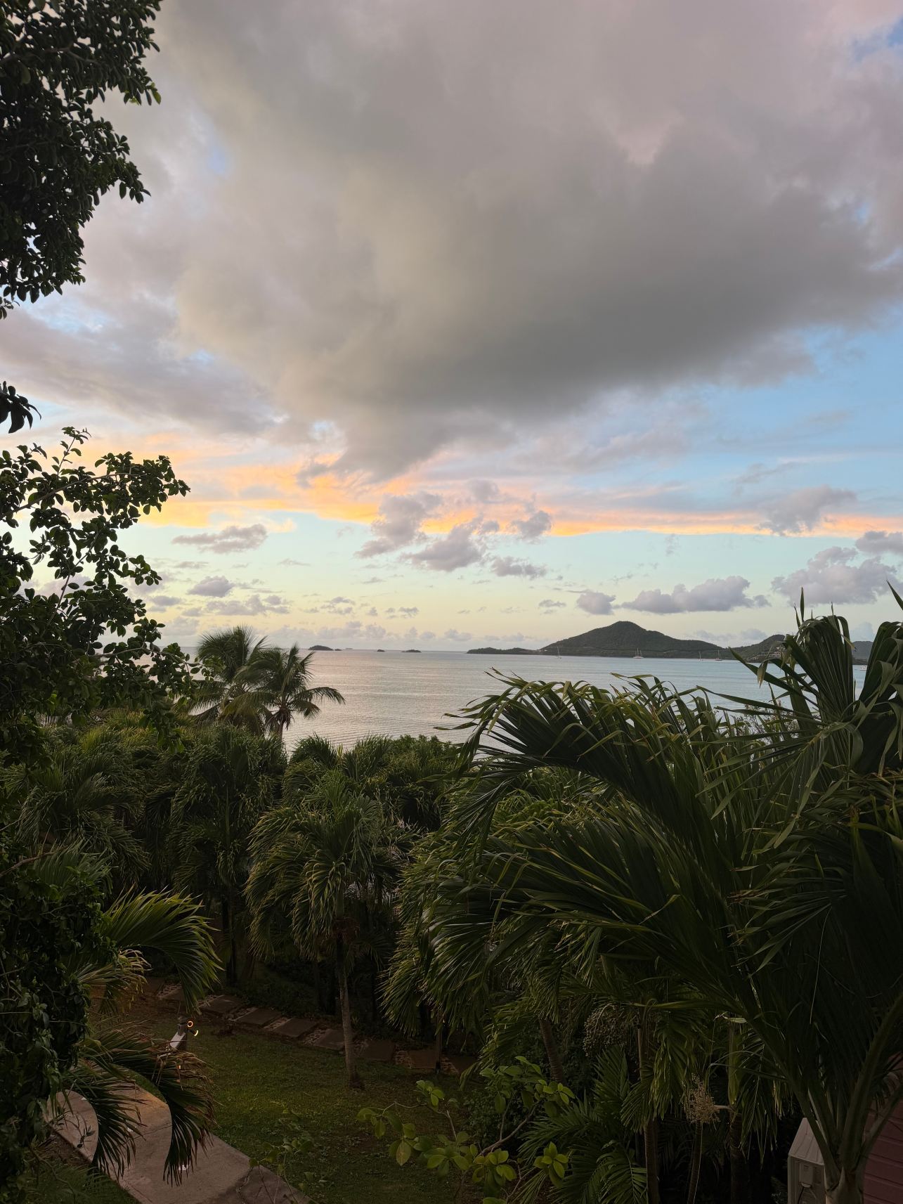 可可贝度假村-全包式-限成人-旅行者
