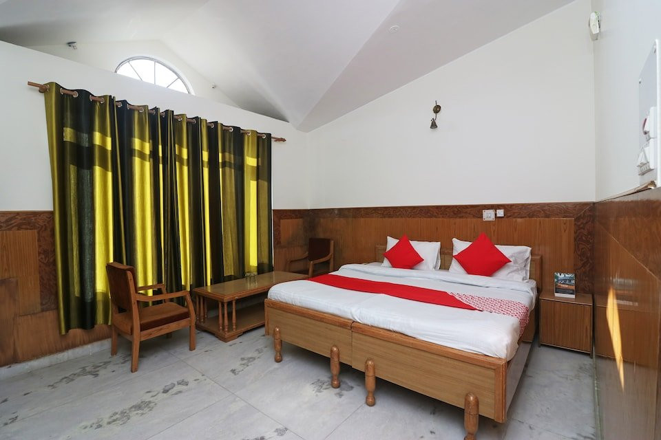 Hotel Gaurav Palace