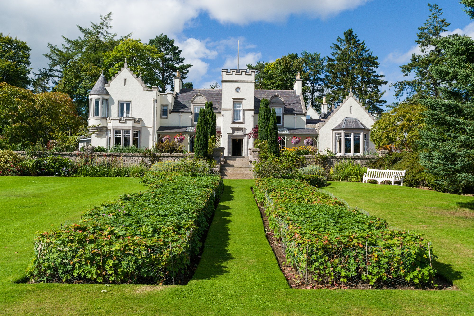 Douneside House-官方
