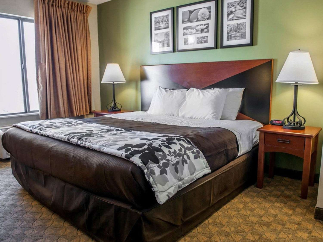 AmericInn By Wyndham Urbana主图