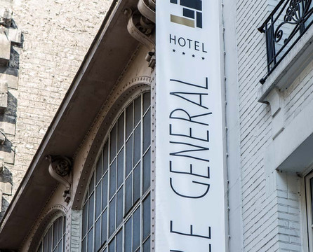 巴黎共和国广场通用酒店主图