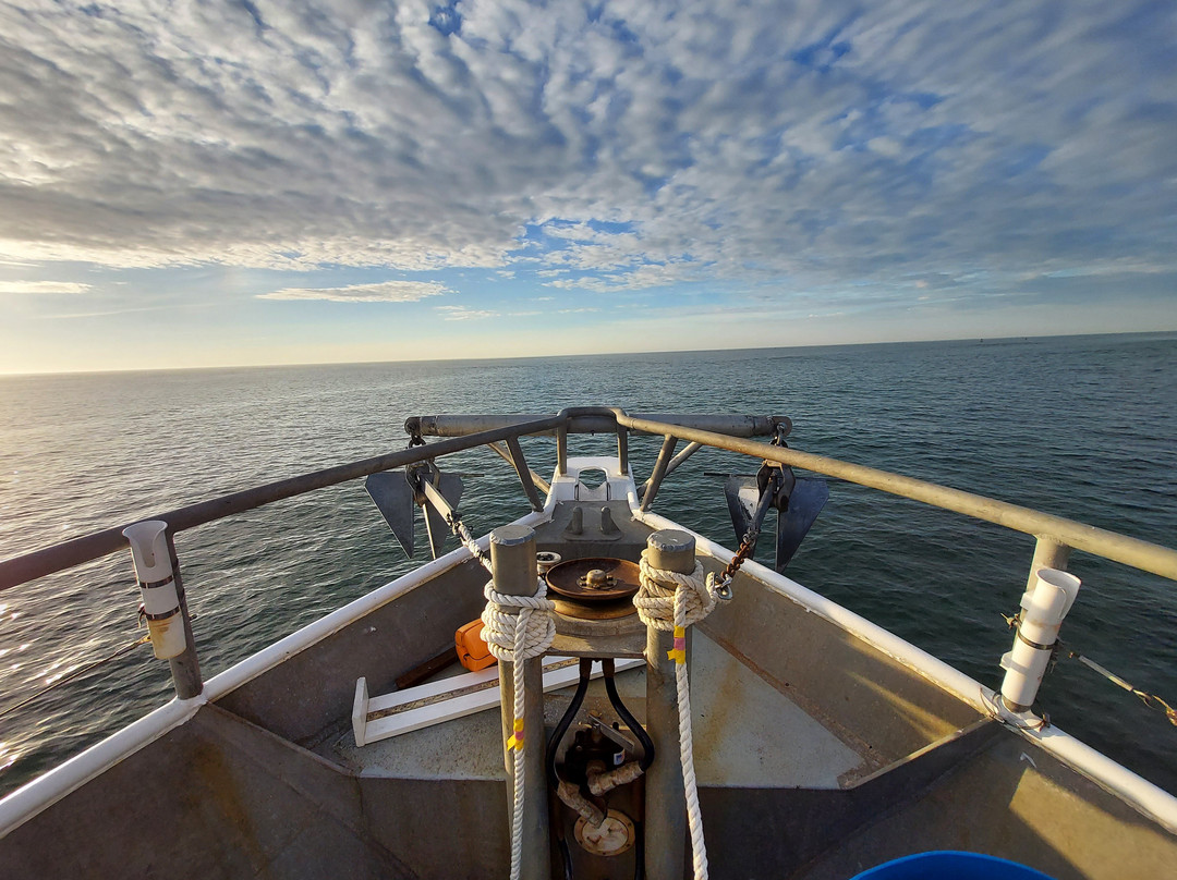 Charter Fishing Boat 58' Hunter景点图片