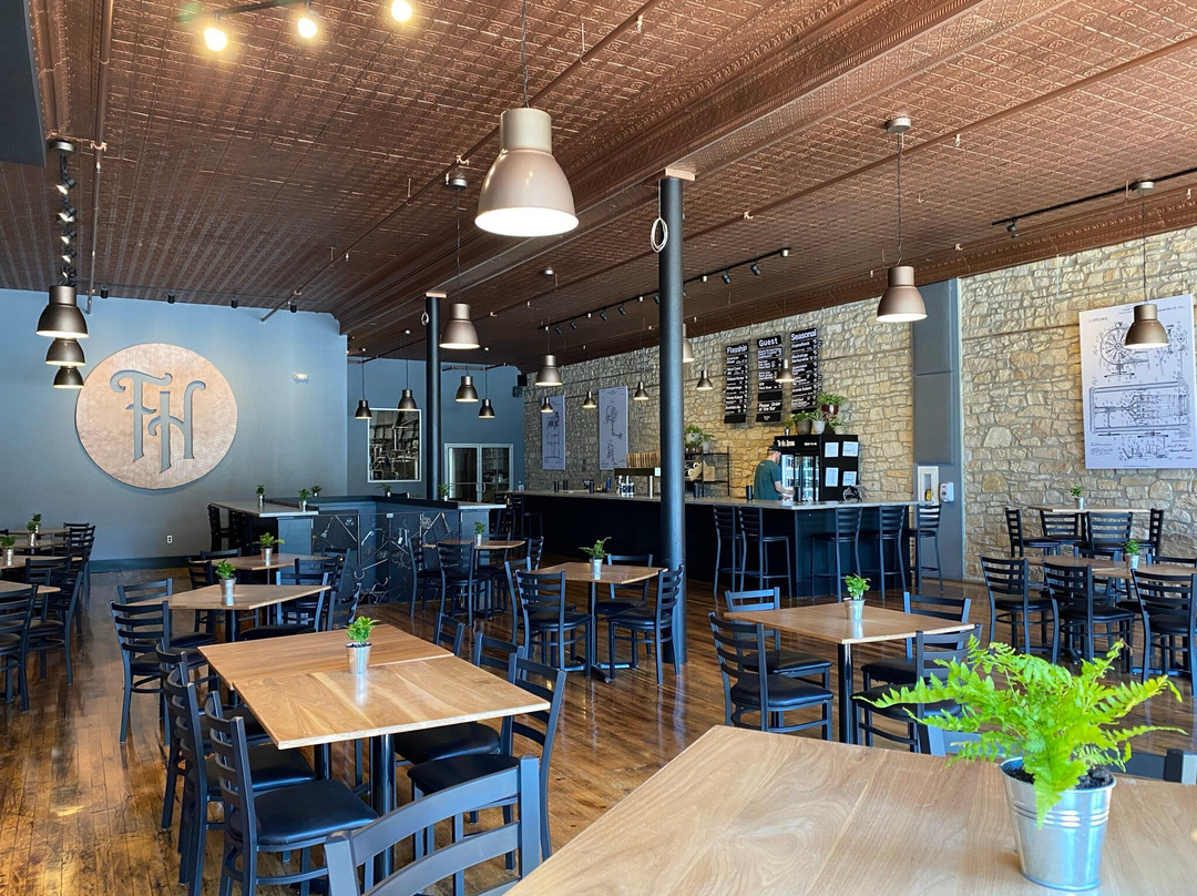 Fat Hill Brewing景点图片