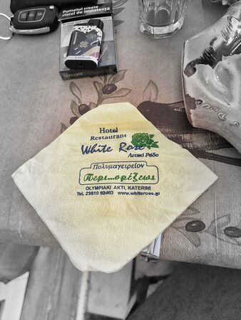 White Rose Hotel主图