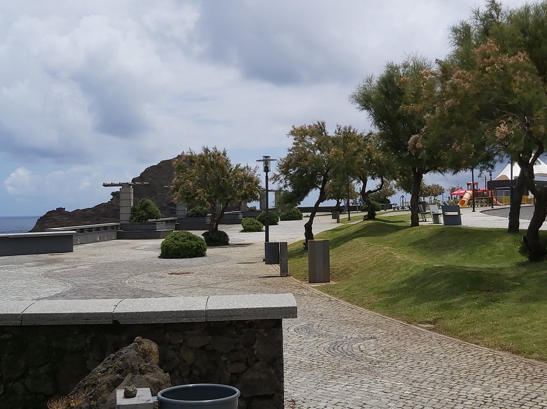 Jardim da Frente de Mar de Porto Moniz景点图片