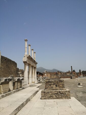 Visita Con Me-庞贝必去景点