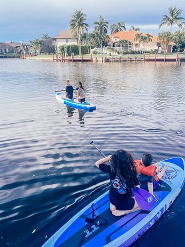 SaltyDawg Rentals-那不勒斯必去景点