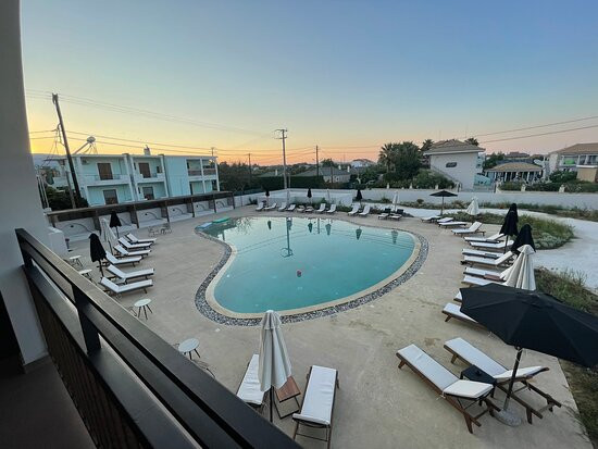 Serenity Luxury Boutique Hotel Agrilia主图