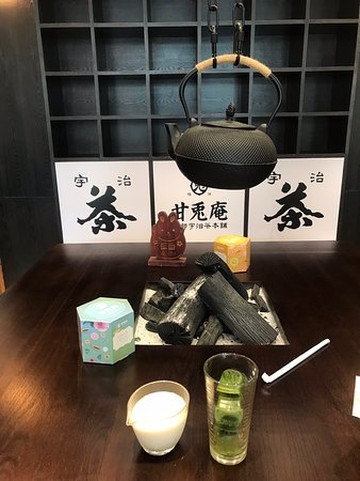 珠海诚丰广场希尔顿欢朋酒店主图