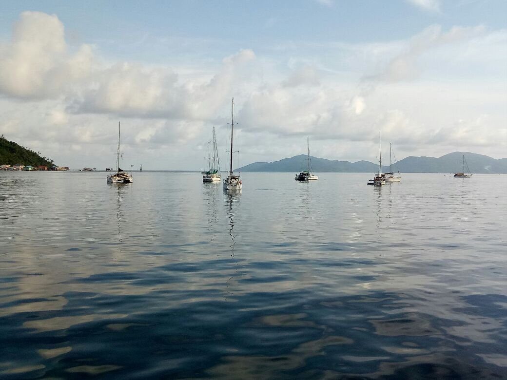 Terempak Beach Hotel主图