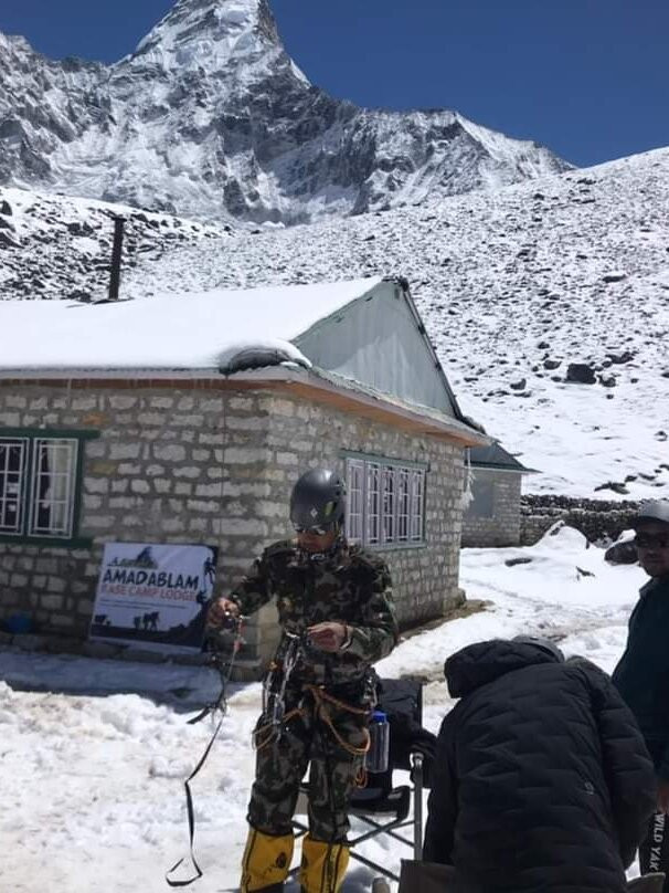 Amadablam Base Camp Lodge