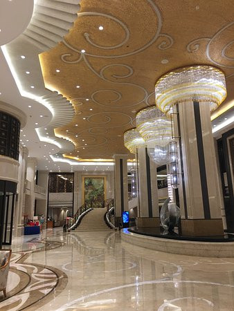 贵州温德姆至尊豪廷大酒店主图