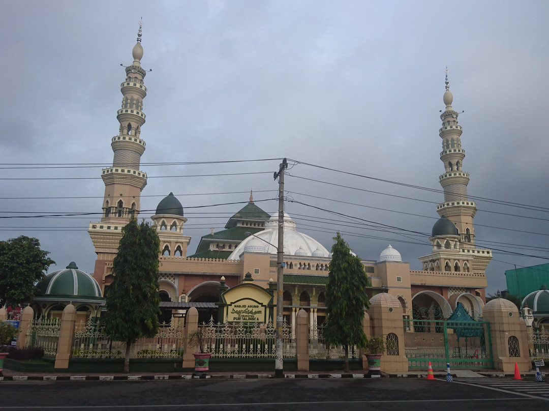 Purbalingga Great Mosque景点图片