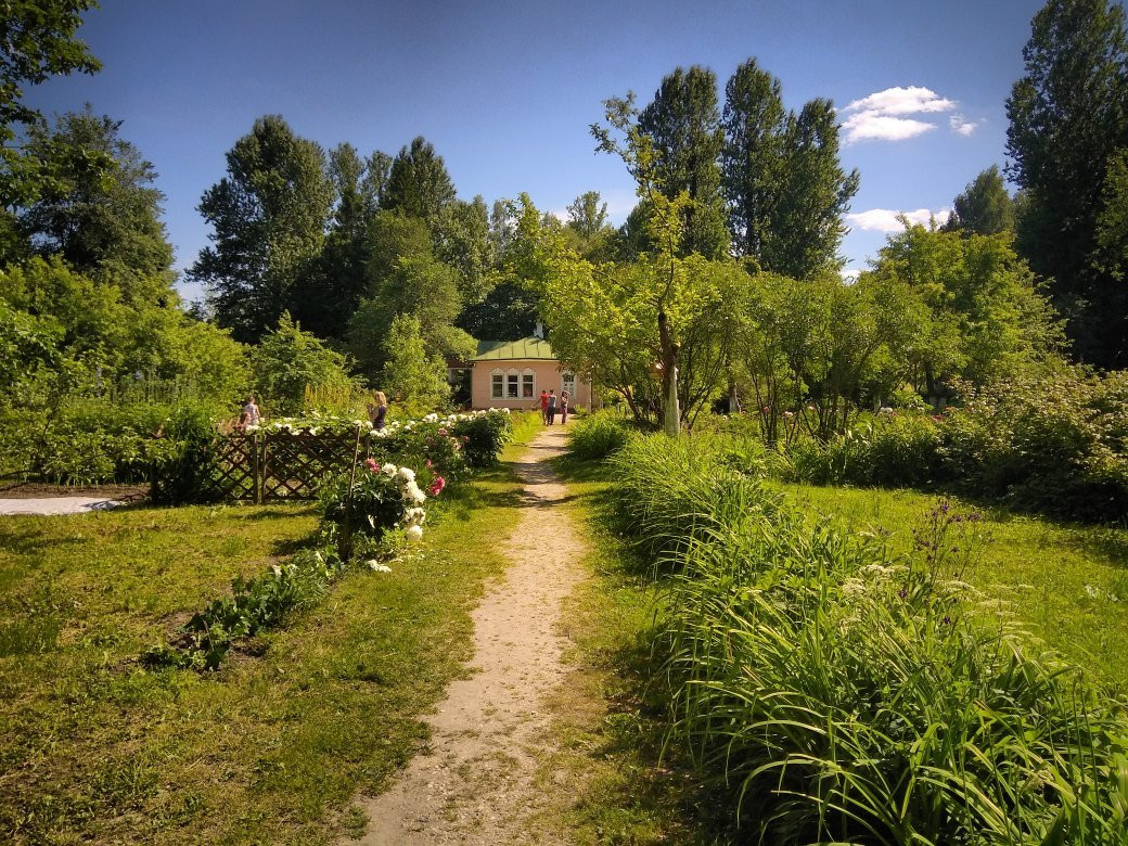 Melikhovo旅游攻略图片