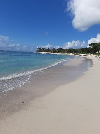 Plage des Raisins Clairs-Saint Francois必去景点