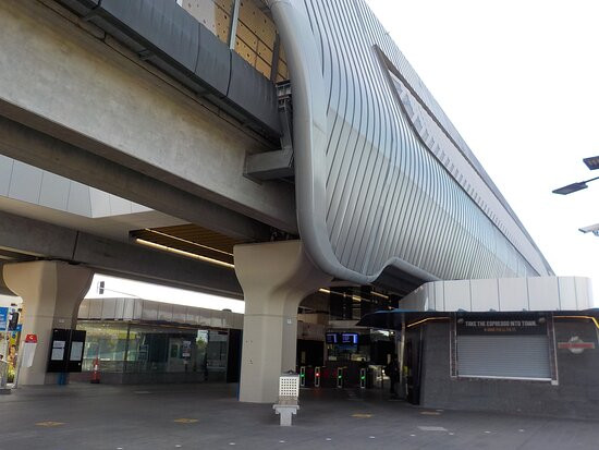 Clayton Railway Station景点图片