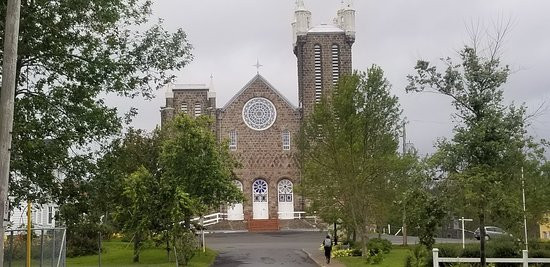 Saint-michel Catholic Church Of Perce-Perce必去景点