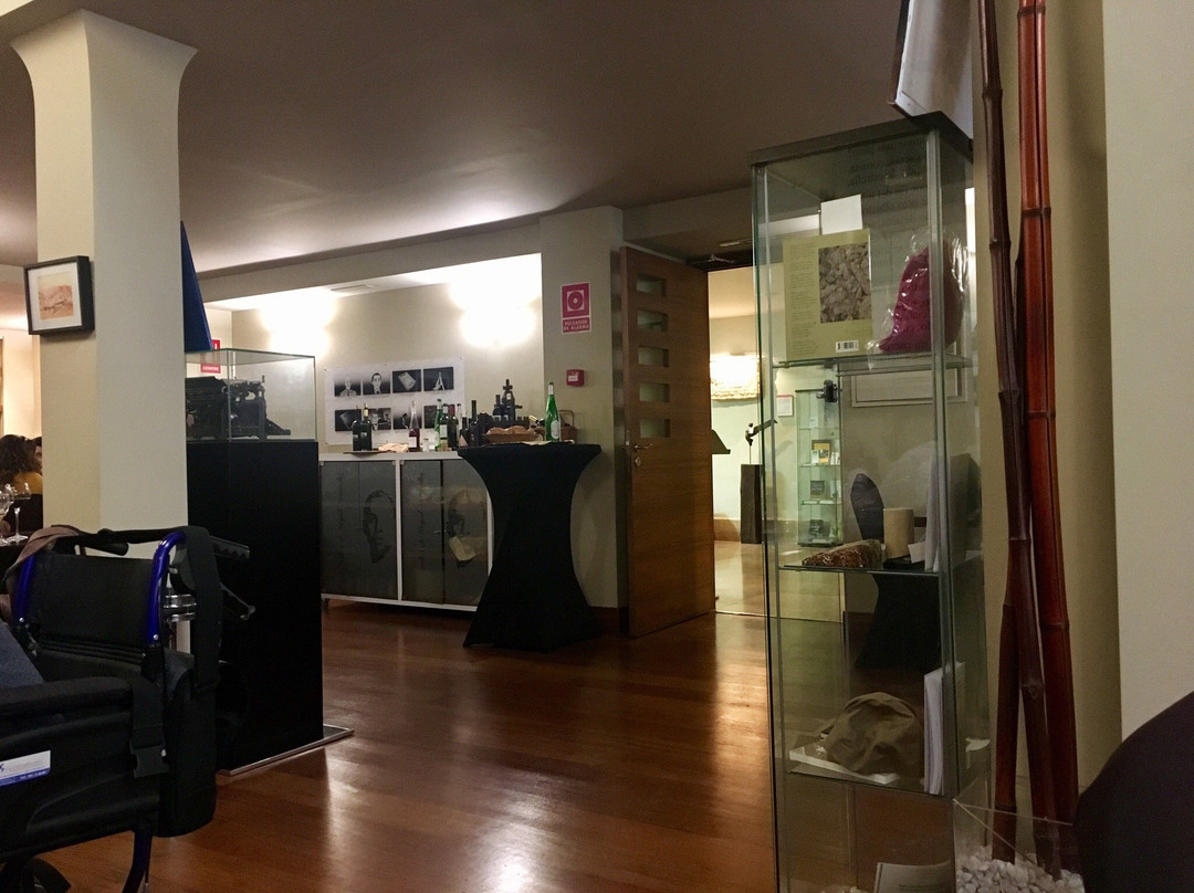 El Escorratel餐馆和美食-Las Huellas de Miguel Hernandez