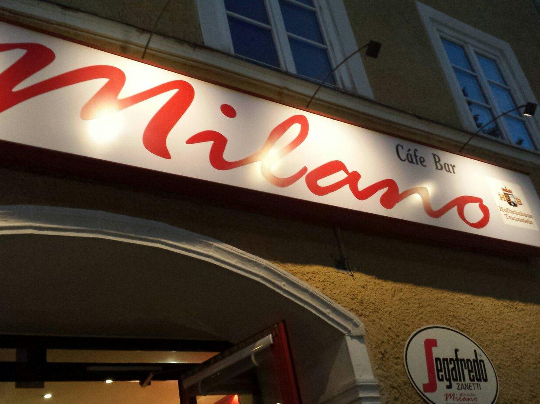 Cafe Milano