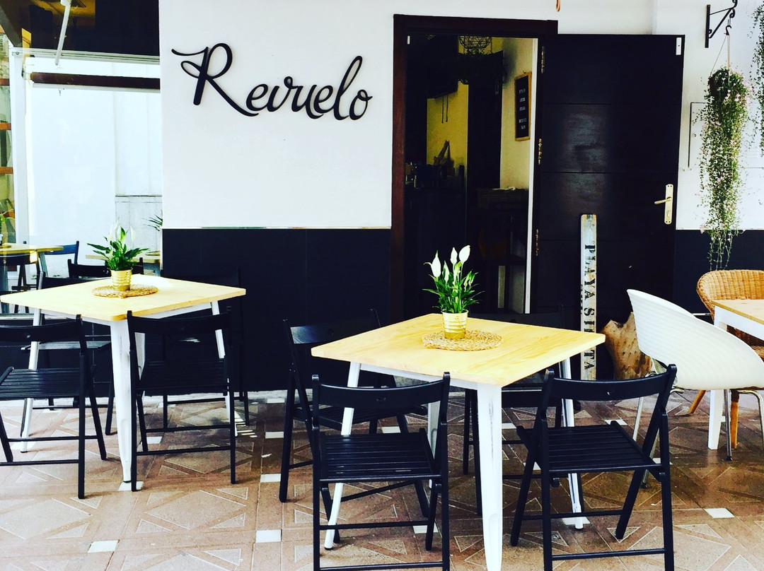 拉利内阿餐馆和美食-Revuelo Taberna Urbana