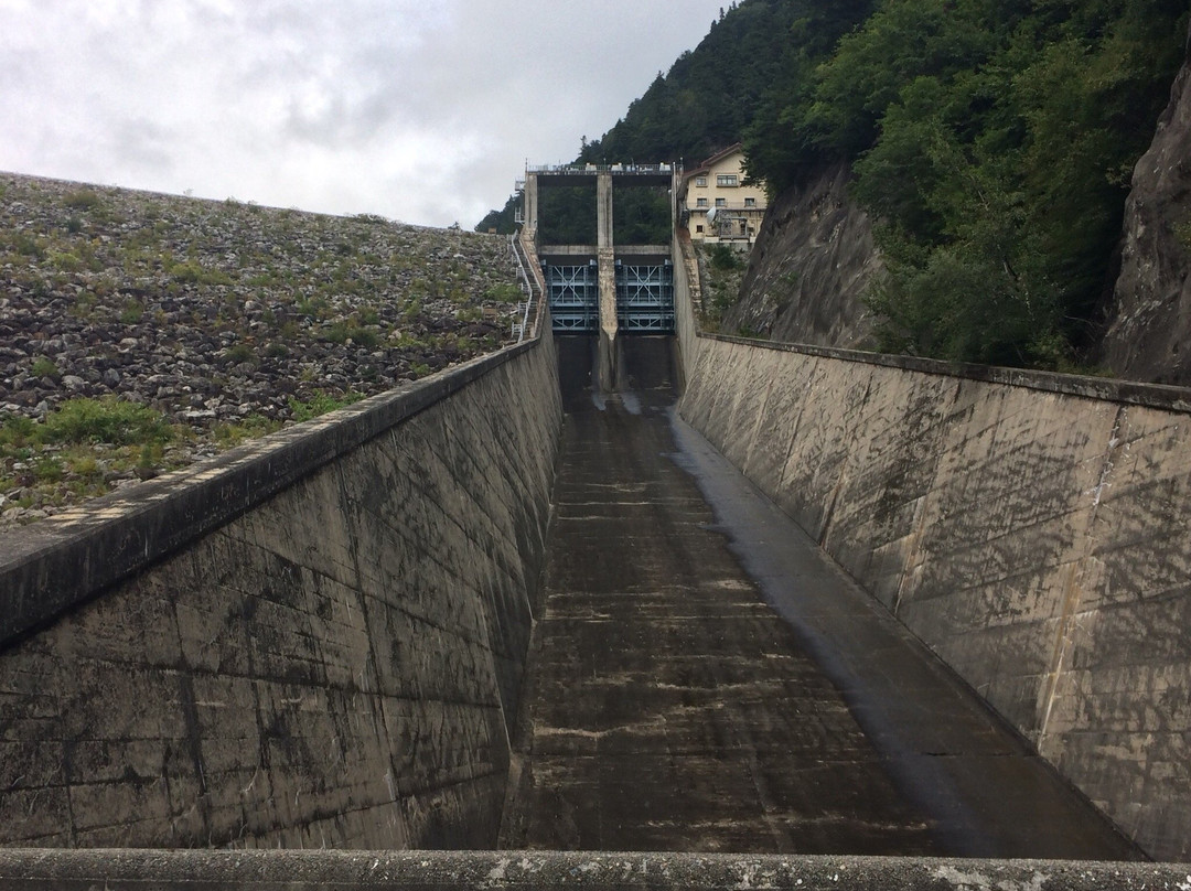 Nanakura Dam景点图片