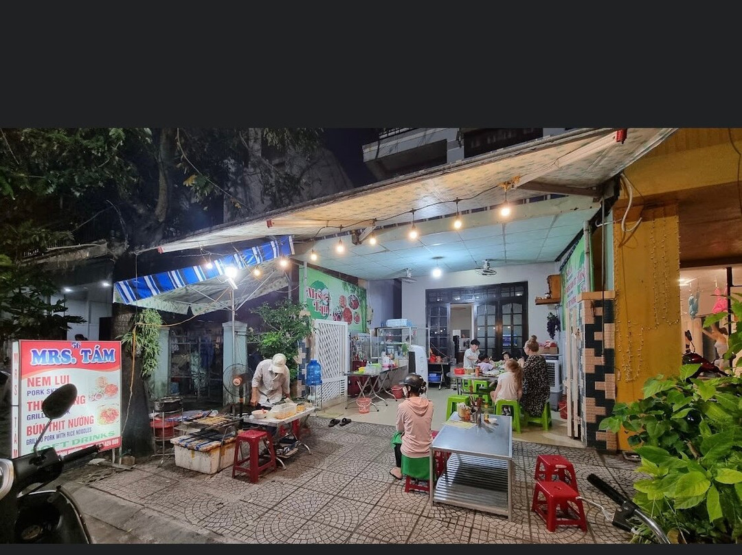 Mrs Tam Local Food Restaurant Hoi An