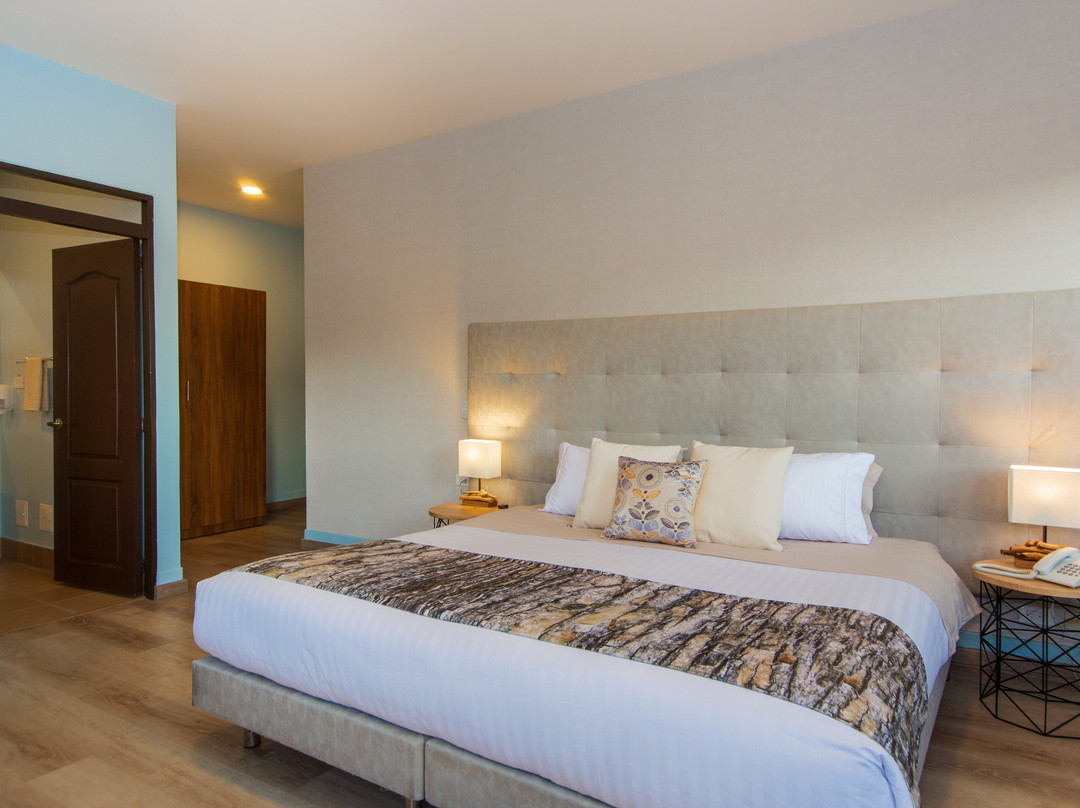 Hotel Xue Sabana主图