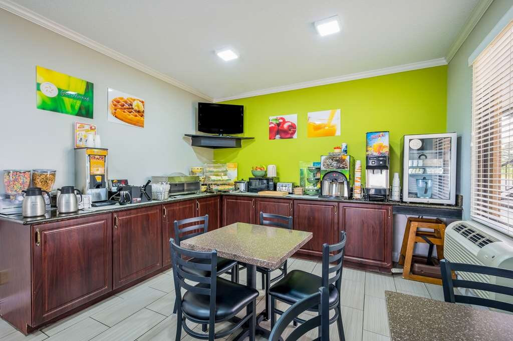 Quality Inn Cullman I-65 Exit 310主图