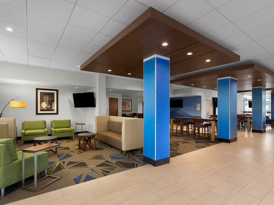 Holiday Inn Express Lake Park, an IHG hotel主图