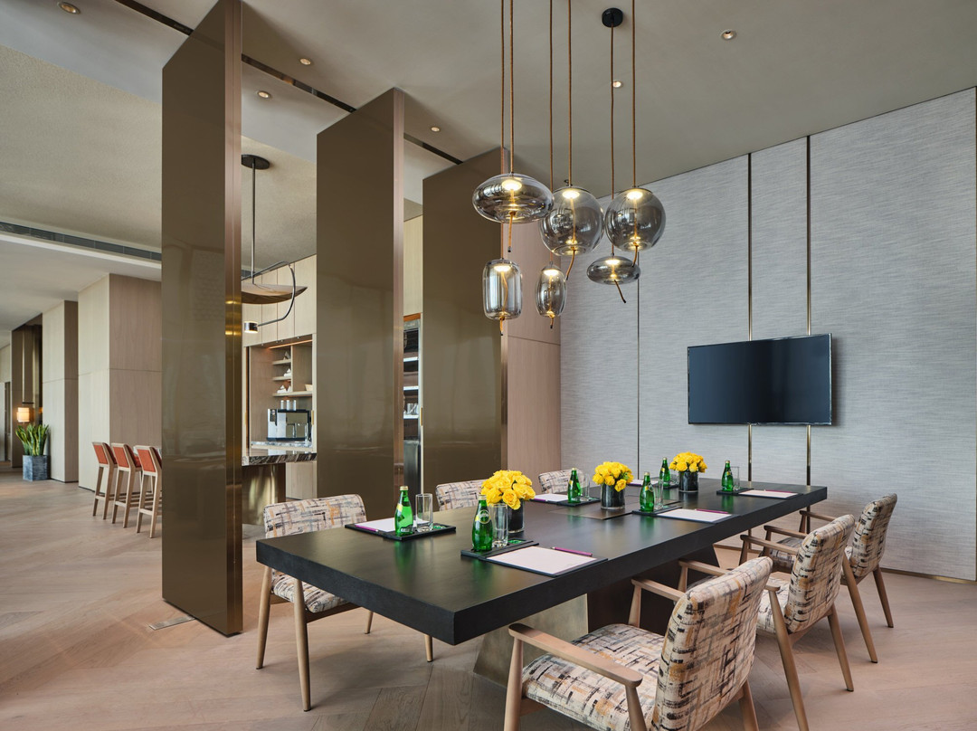 启东皇冠假日酒店主图