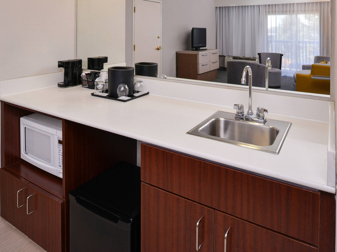 Country Inn & Suites by Radisson, Brown Deer - Milwaukee North主图